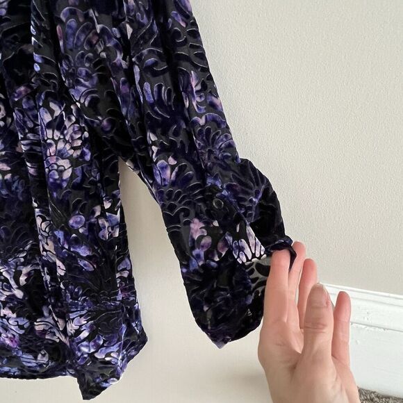 Roz and Ali Burnout Velvet Floral Top 1X Purple Popover Whimsigoth Dark Blouse - Picture 9 of 13